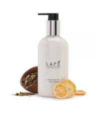 LAPE Luxus bőrápoló,  Keleti citromfű tea illattal 300ml 